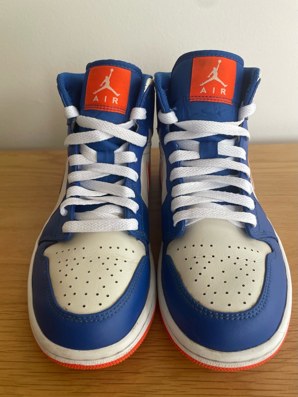 Air Jordan 1 Mid Knicks